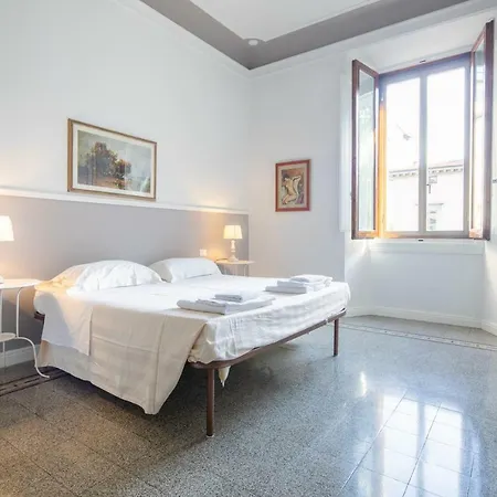 Santa Maria Novella 4 Bedrooms By Mmega